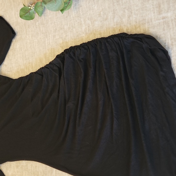 Lulu's Bodycon Classy Black Dress 💎 - Picture 2 of 2